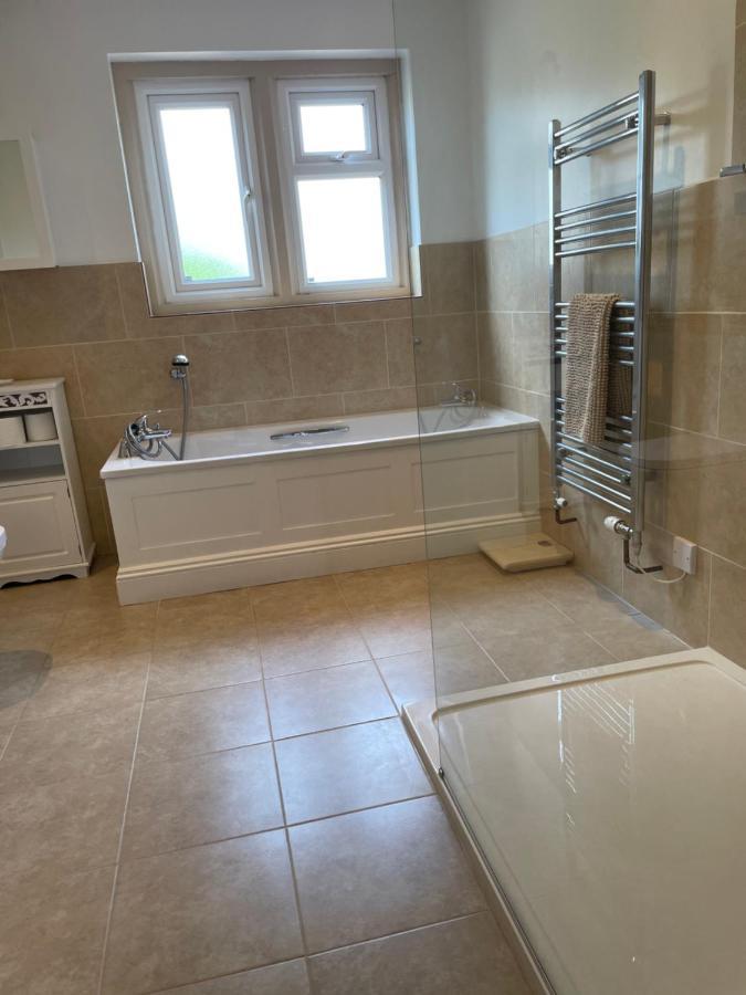 Cotswolds Luxury House In Central Bourton Large Sleeps 2-11. Pet Friendly. المظهر الخارجي الصورة